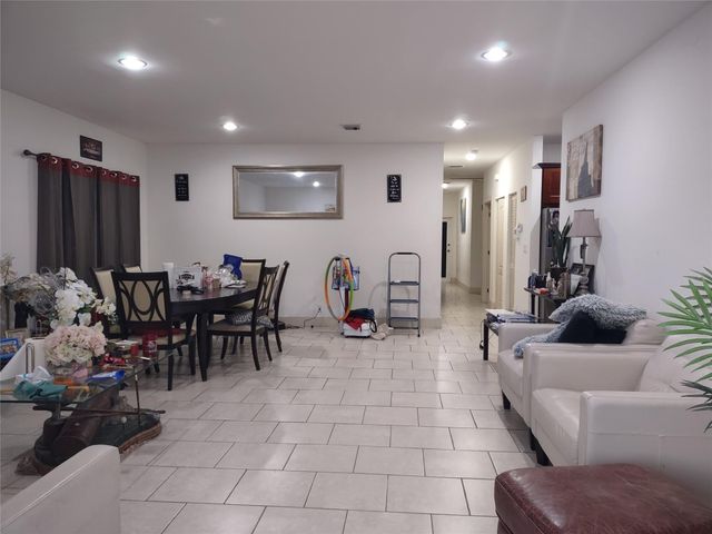 4819 SW 21st St, West Park, FL 33023