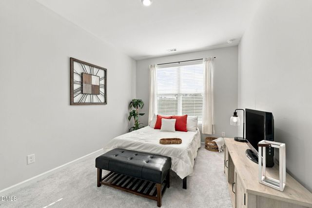 219 Chesapeake Commons Street, Garner, NC 27529