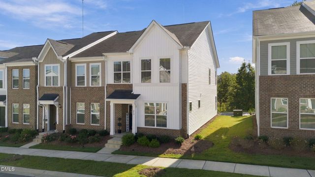 219 Chesapeake Commons Street, Garner, NC 27529