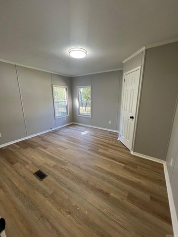 25 Renea Dr, Greenbrier, AR 72058