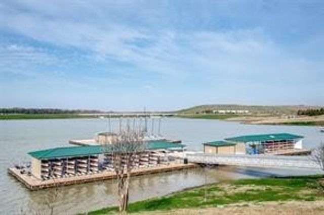 4126 Cascade Sky Drive, Arlington, TX 76005