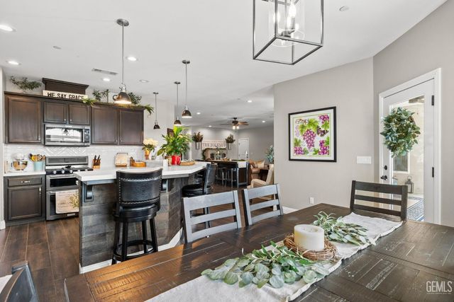 419 Diamond Street, Taft, CA 93268