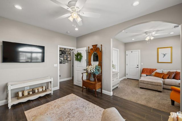 419 Diamond Street, Taft, CA 93268