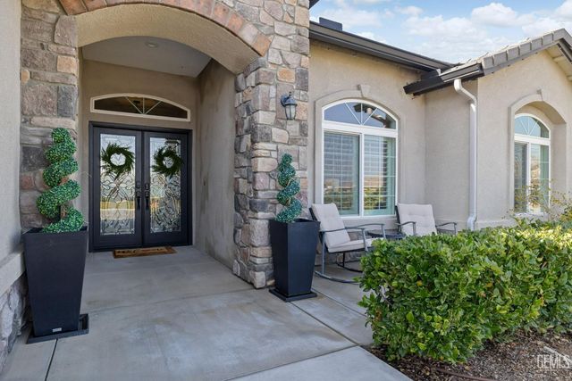 419 Diamond Street, Taft, CA 93268