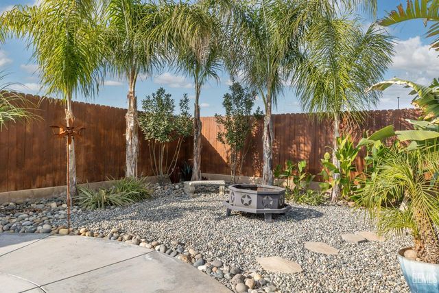 419 Diamond Street, Taft, CA 93268