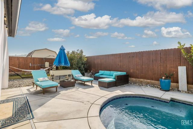 419 Diamond Street, Taft, CA 93268