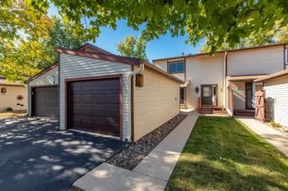 1654 Meadow Circle SE, Rochester, MN 55904