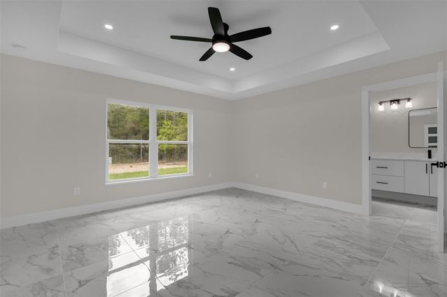 19060 SW 57TH PL, Dunnellon, FL 34432