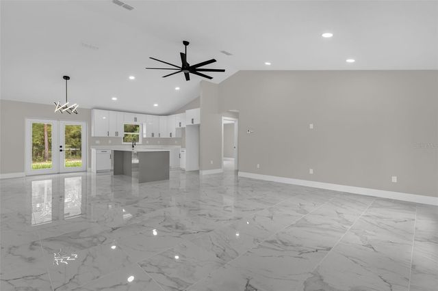 19060 SW 57TH PL, Dunnellon, FL 34432