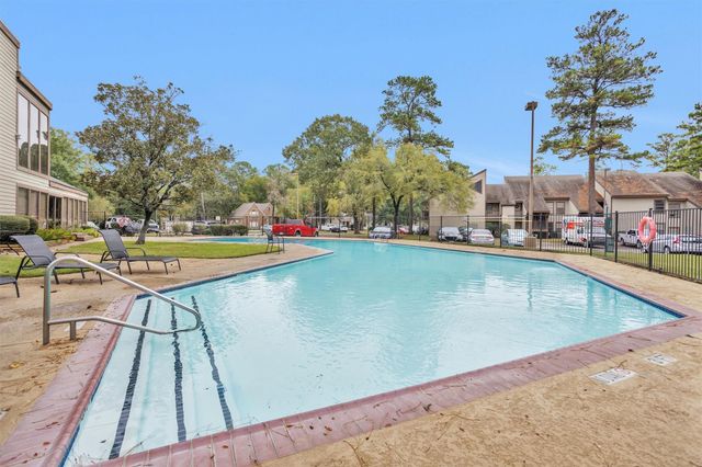 12900 Walden Road 513, Montgomery, TX 77356