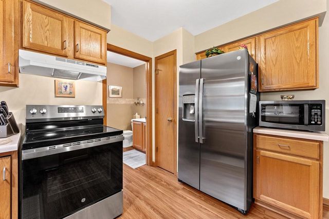 809 River Street, Portage, WI 53901