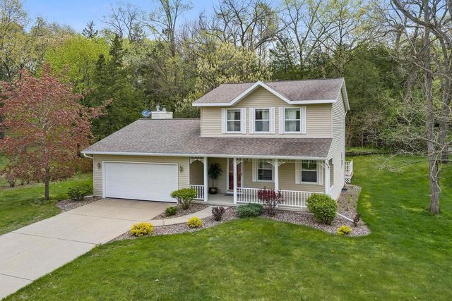 809 River Street, Portage, WI 53901