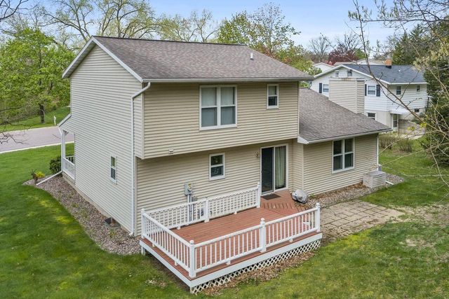 809 River Street, Portage, WI 53901