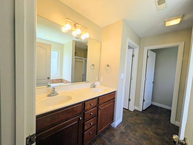 2601 QUARTZ LN, Columbia, MO 65202