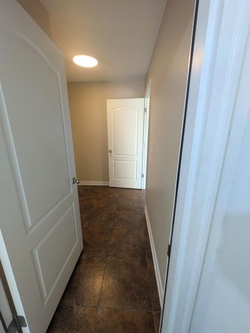 2601 QUARTZ LN, Columbia, MO 65202