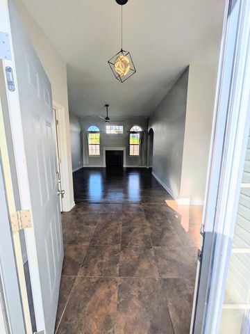 2601 QUARTZ LN, Columbia, MO 65202