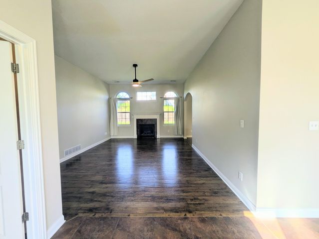 2601 QUARTZ LN, Columbia, MO 65202