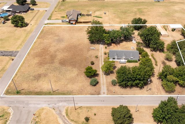 803 N Richland Road, Tuttle, OK 73089