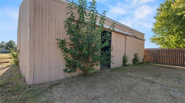 803 N Richland Road, Tuttle, OK 73089