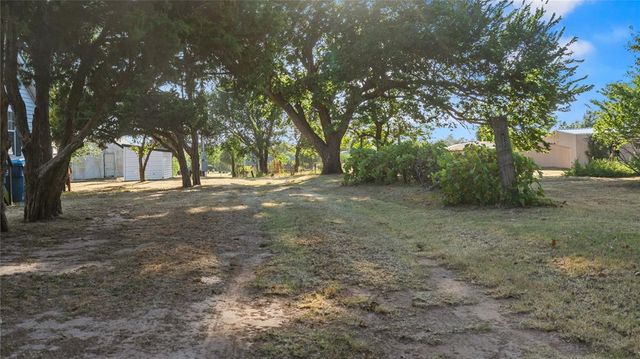 803 N Richland Road, Tuttle, OK 73089