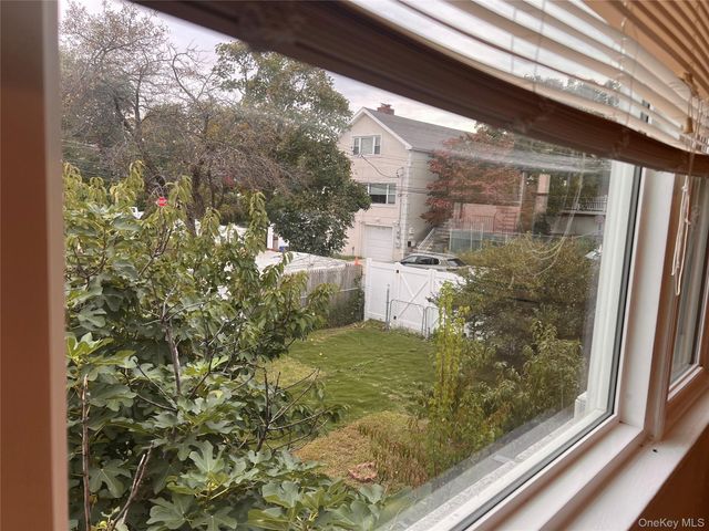 3085 Bevy Place, Bronx, NY 10465