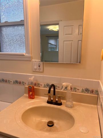 3085 Bevy Place, Bronx, NY 10465