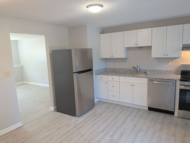 193 Knight 1-6, Attleboro, MA 02703