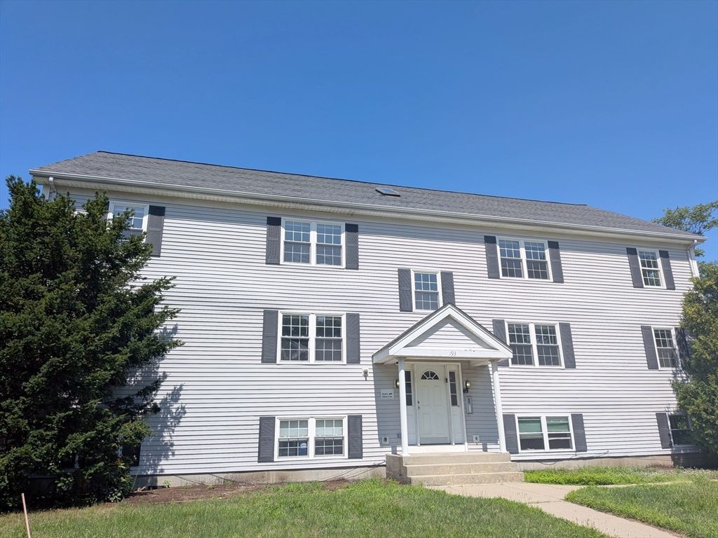 193 Knight 1-6, Attleboro, MA 02703