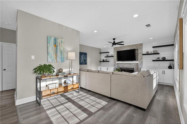 3423 Cascade Ive Drive, Buford, GA 30519