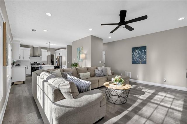 3423 Cascade Ive Drive, Buford, GA 30519