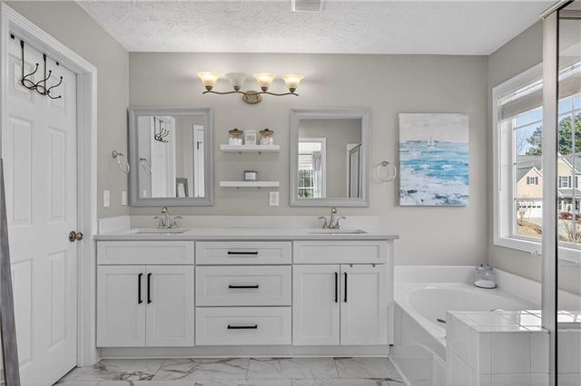 3423 Cascade Ive Drive, Buford, GA 30519