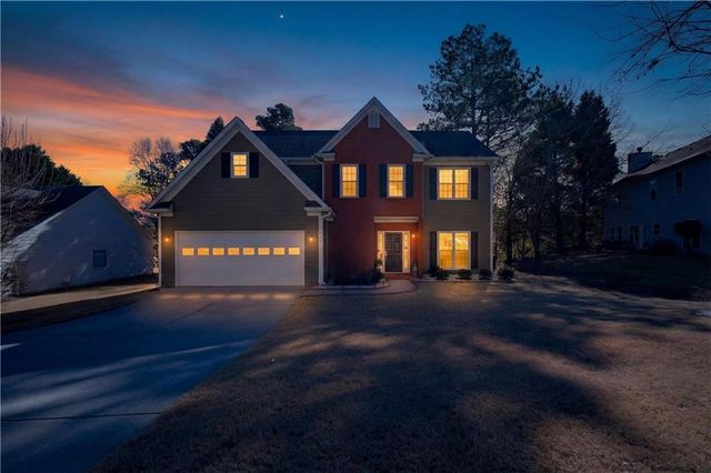 3423 Cascade Ive Drive, Buford, GA 30519