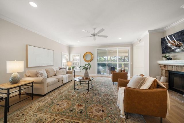 49 PELICAN PLACE, Belleair, FL 33756