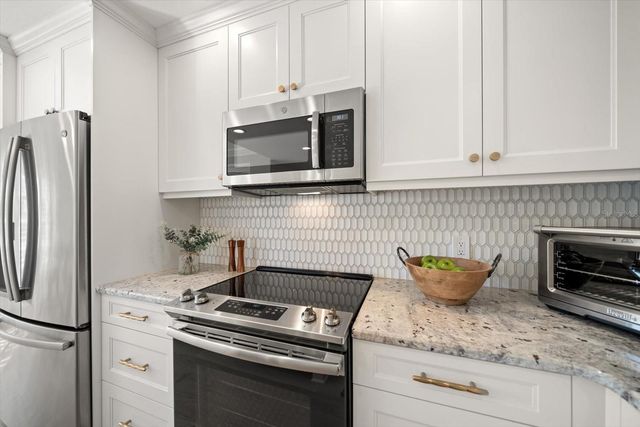 49 PELICAN PLACE, Belleair, FL 33756