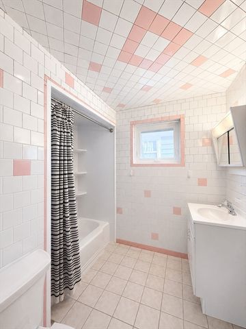 540 Main Street 2, Medford, MA 02155