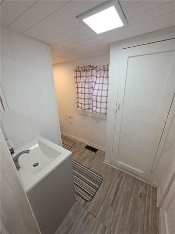 1018 Osage Street, Leavenworth, KS 66048