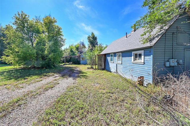 765 Emerald Lane, Lakewood, CO 80214