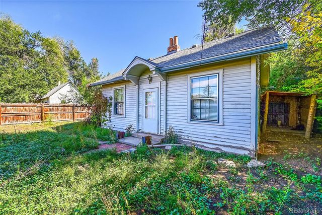 765 Emerald Lane, Lakewood, CO 80214