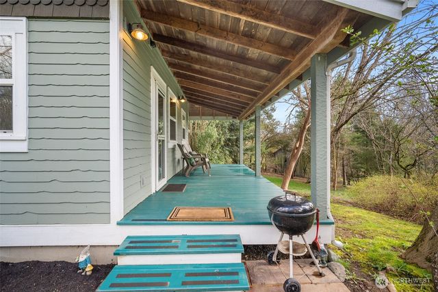 411 E Axton Road, Bellingham, WA 98226