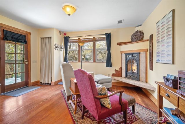 411 E Axton Road, Bellingham, WA 98226