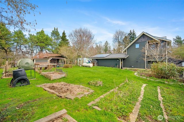 411 E Axton Road, Bellingham, WA 98226