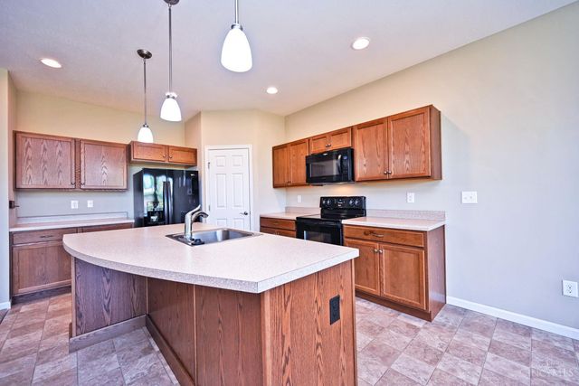1006 Chatham Lane, Pierce Twp, OH 45245