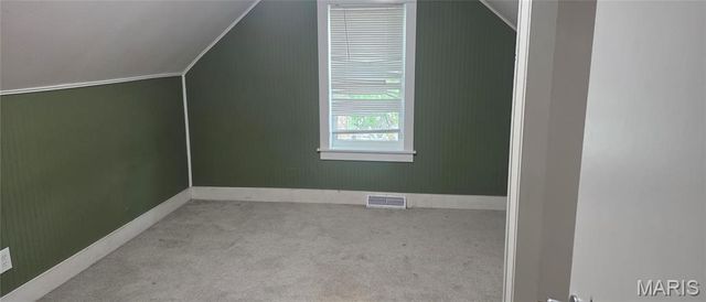 2325 E 25th Street, Granite City, IL 62040