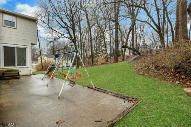 3 Page Pl, Livingston Twp., NJ 07039