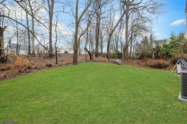 3 Page Pl, Livingston Twp., NJ 07039