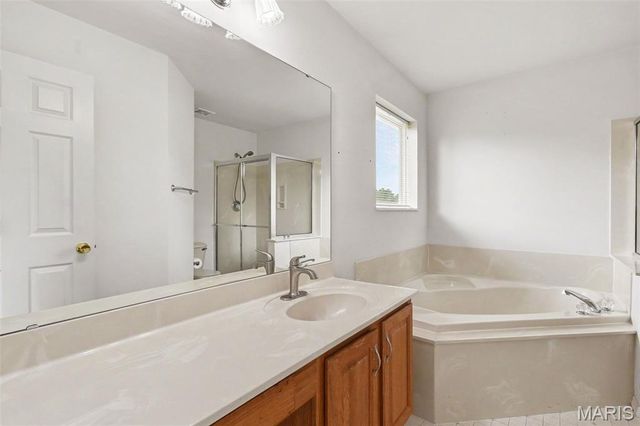 1252 Caribou Run, O'fallon, MO 63366