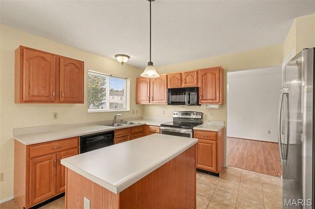 1252 Caribou Run, O'fallon, MO 63366