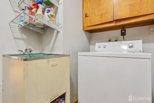 68 Herbert Drive, East Brunswick, NJ 08816
