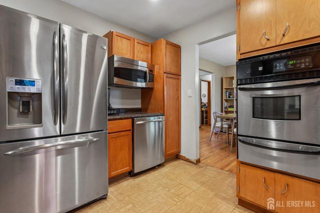 68 Herbert Drive, East Brunswick, NJ 08816