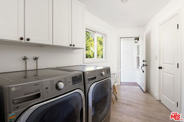 23760 Oakfield Road, Hidden Hills, CA 91302